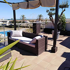 Appartement terrasse de standing à Ampolla, près du Golf 18 trous et des Tennis